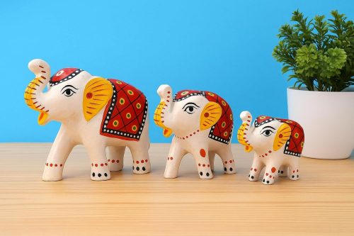 DreamKraft Paper Mache Elephant Set - Wooden Showpieces Online